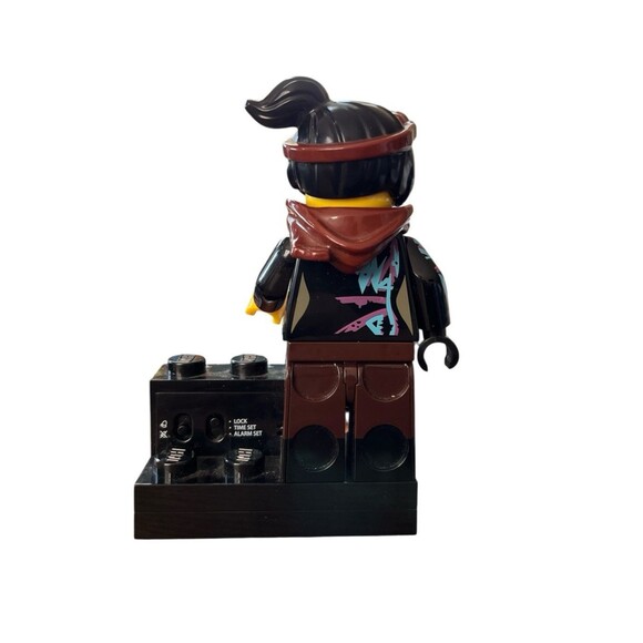 The LEGO Movie Lucy Wyldstyle Minifigure Digital Alarm Clock - Picture 3 of 5